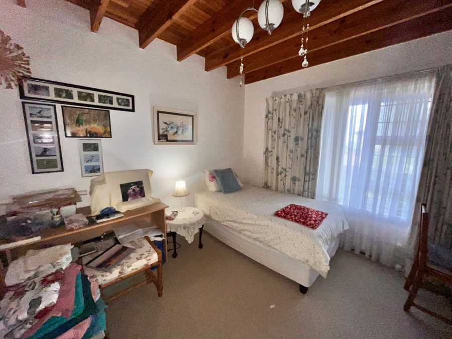 3 Bedroom Property for Sale in Wavecrest Eastern Cape